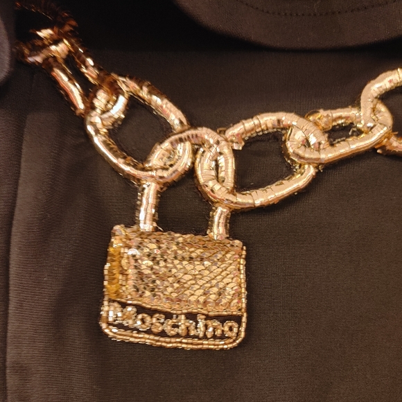 Moschino H&M Cropped track top & pants suit set with Appliques Gold Chain sz XS - Picture 10 of 14